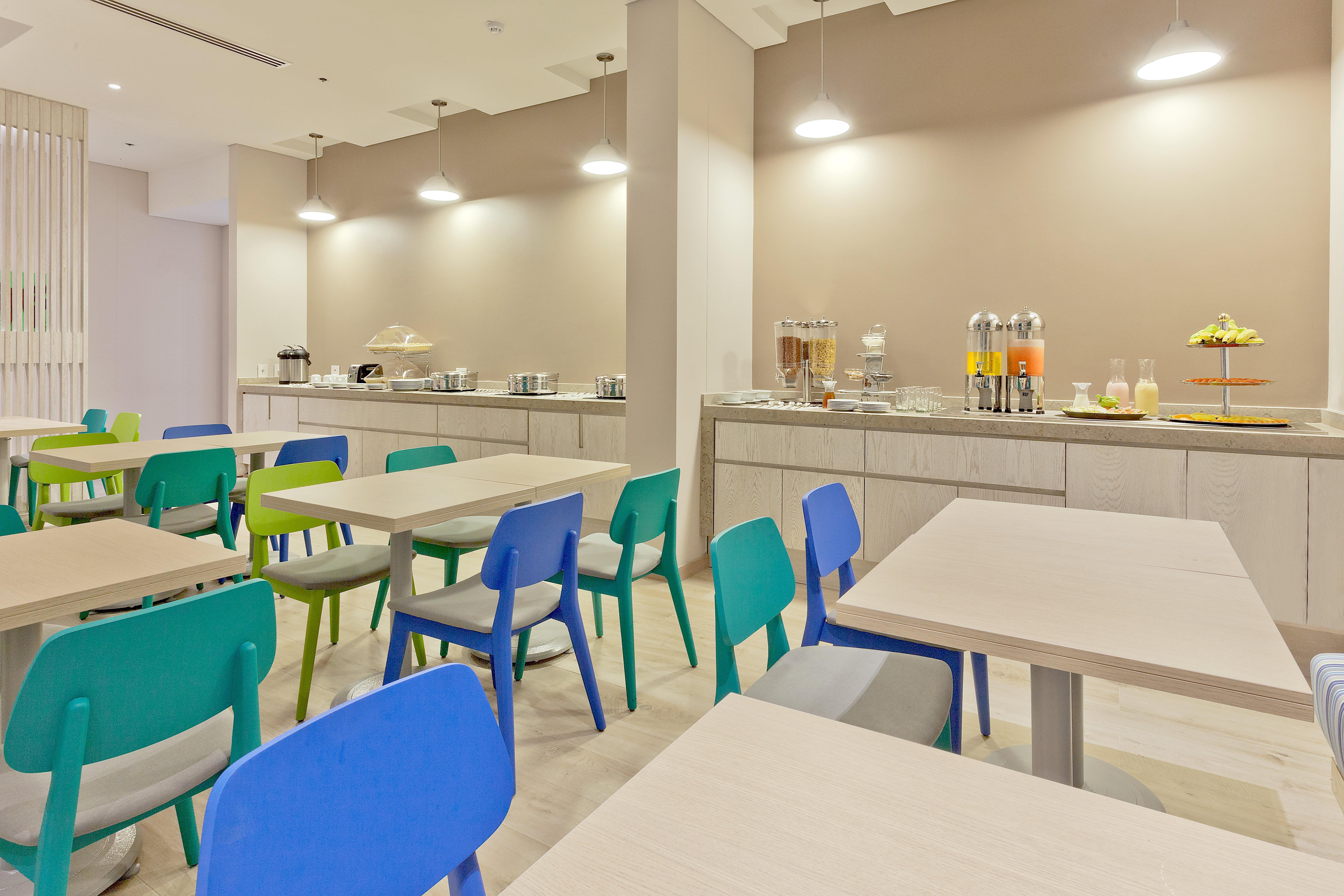 Holiday Inn Express Yopal By Ihg Екстериор снимка