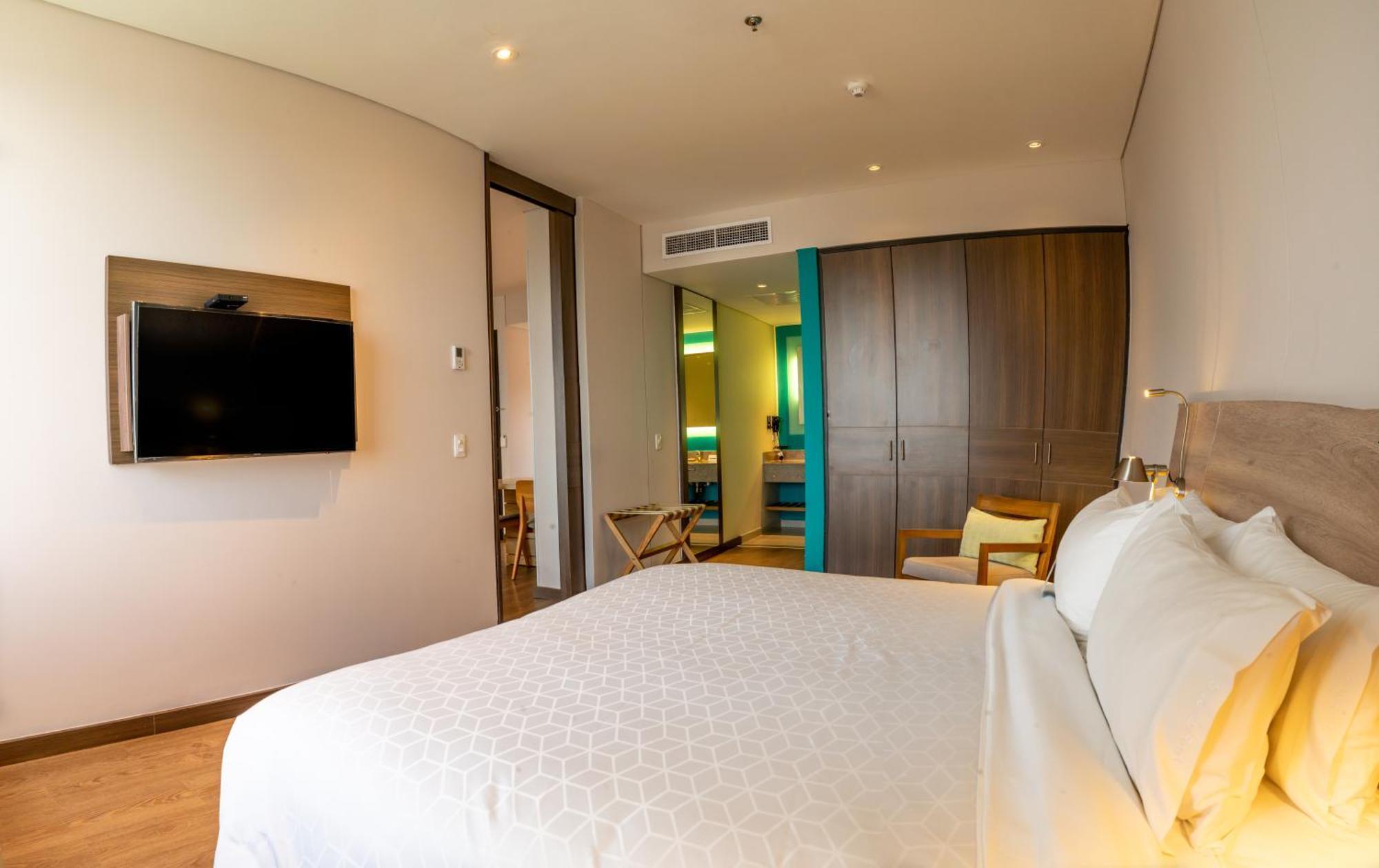 Holiday Inn Express Yopal By Ihg Екстериор снимка