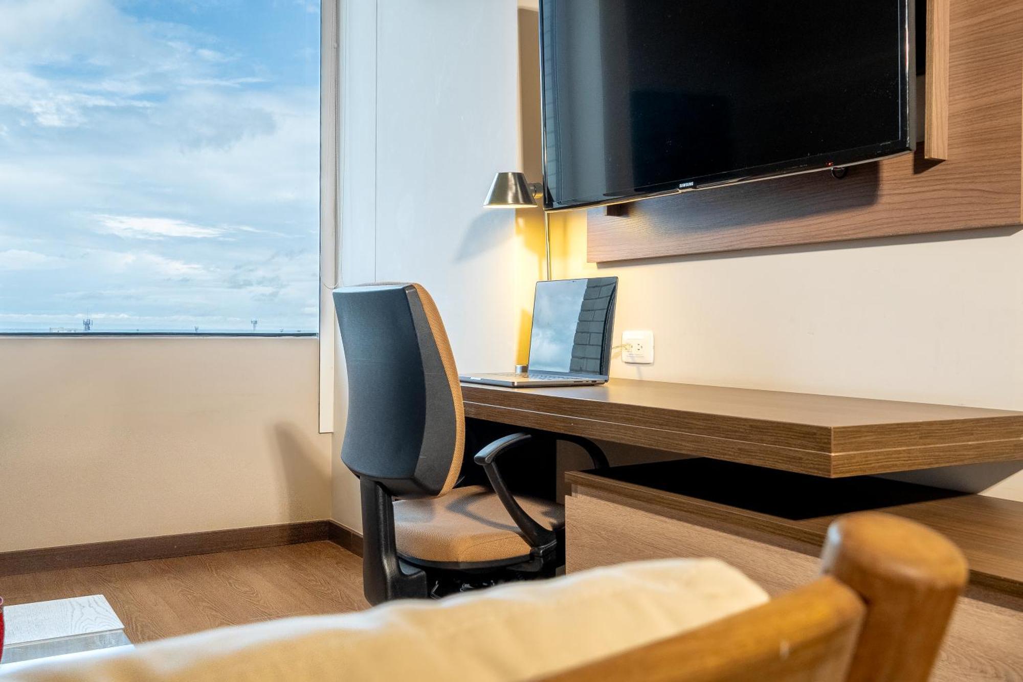 Holiday Inn Express Yopal By Ihg Екстериор снимка